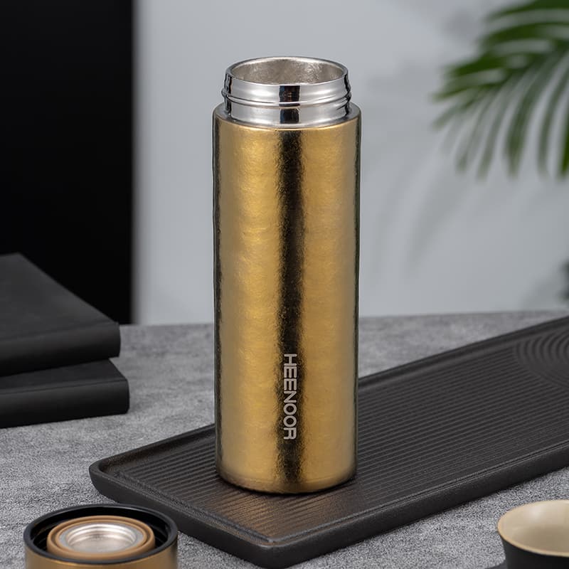 Pure Titanium Antibacterial Stewing Vacuum Flask Pure Titanium Antibacterial Stewing Vacuum Flask